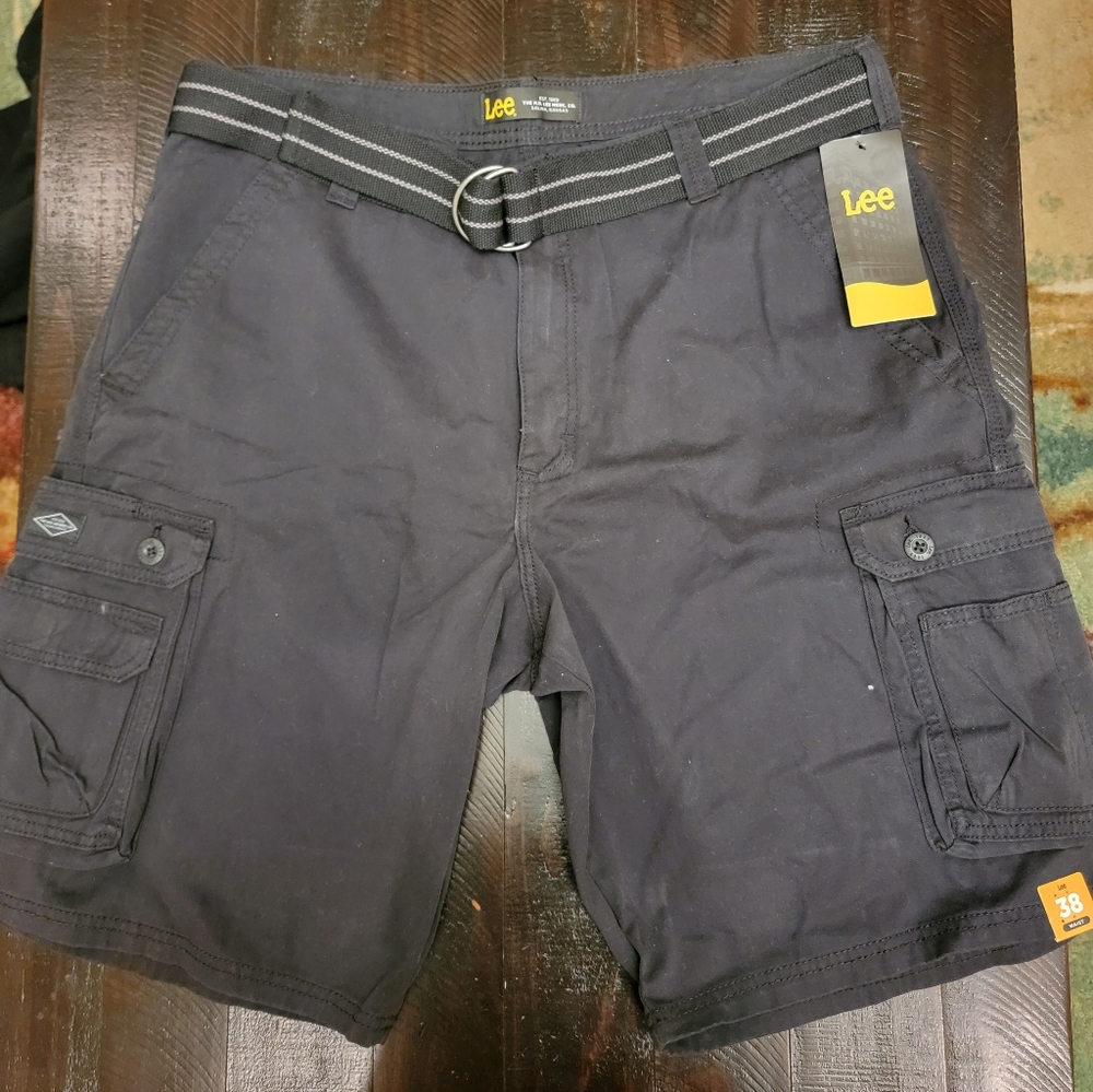 Men's Lee 38 in grey/black cargo shorts
